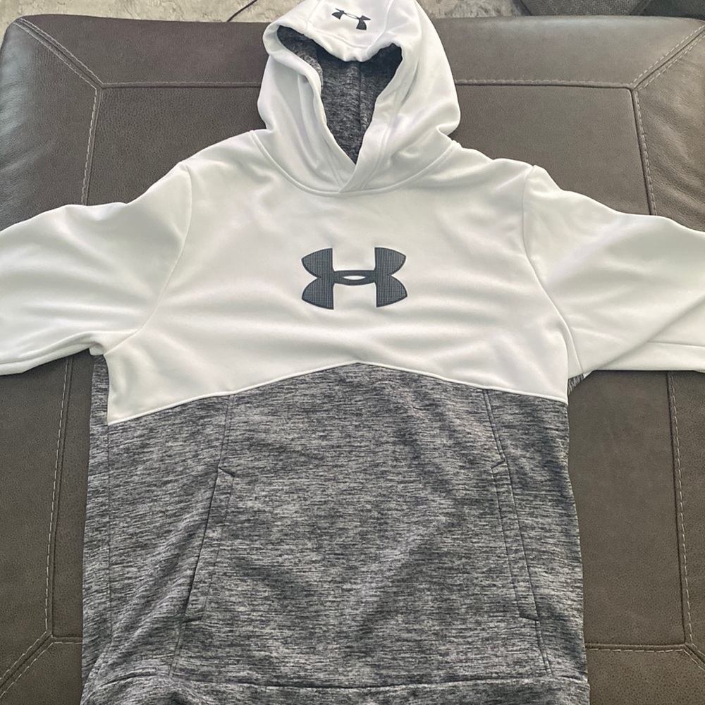 Mens under armour hoodie Sz M